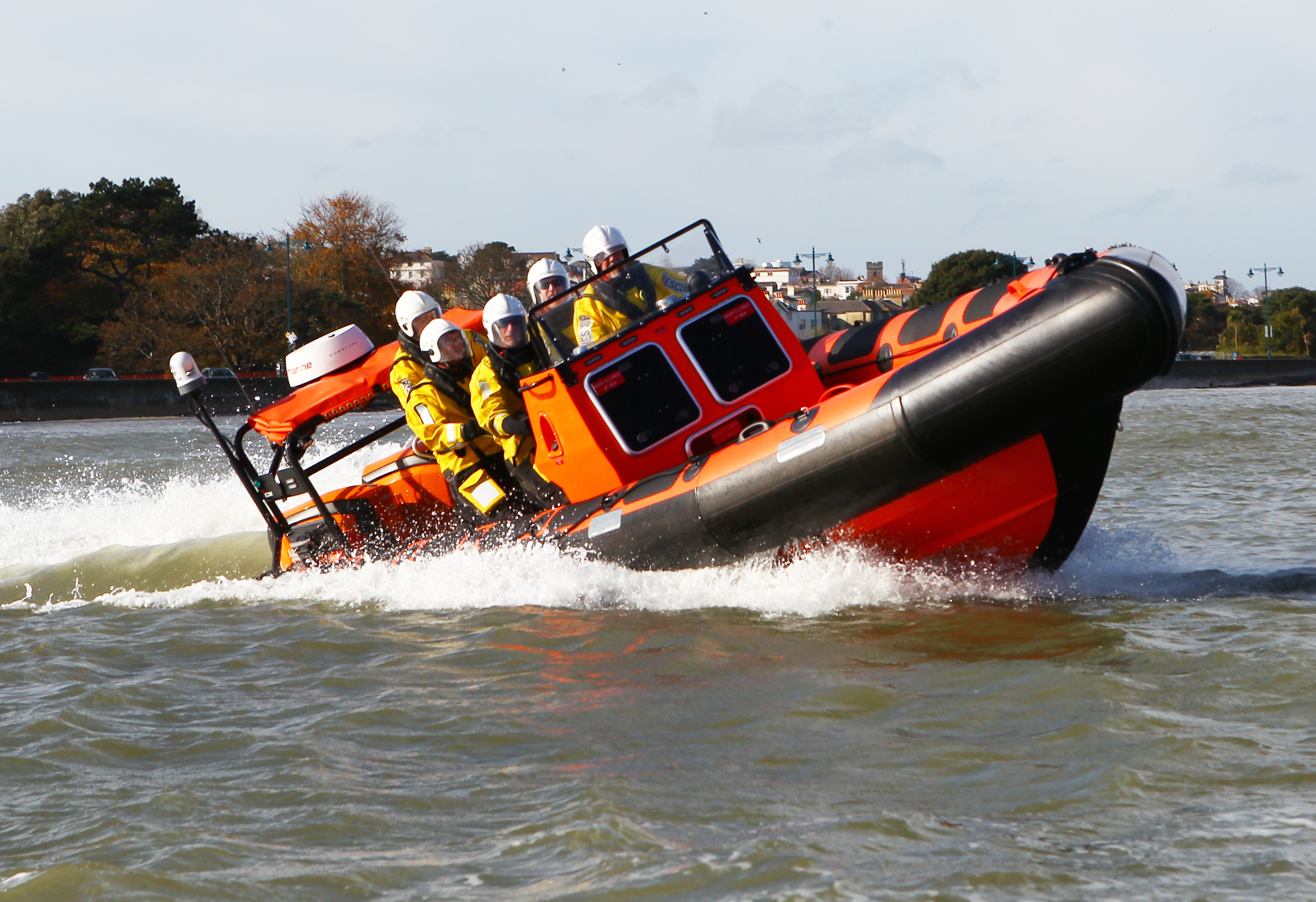 RYDE INSHORE RESCUE’S NEW LIFEBOAT TO ARRIVE ON STATION