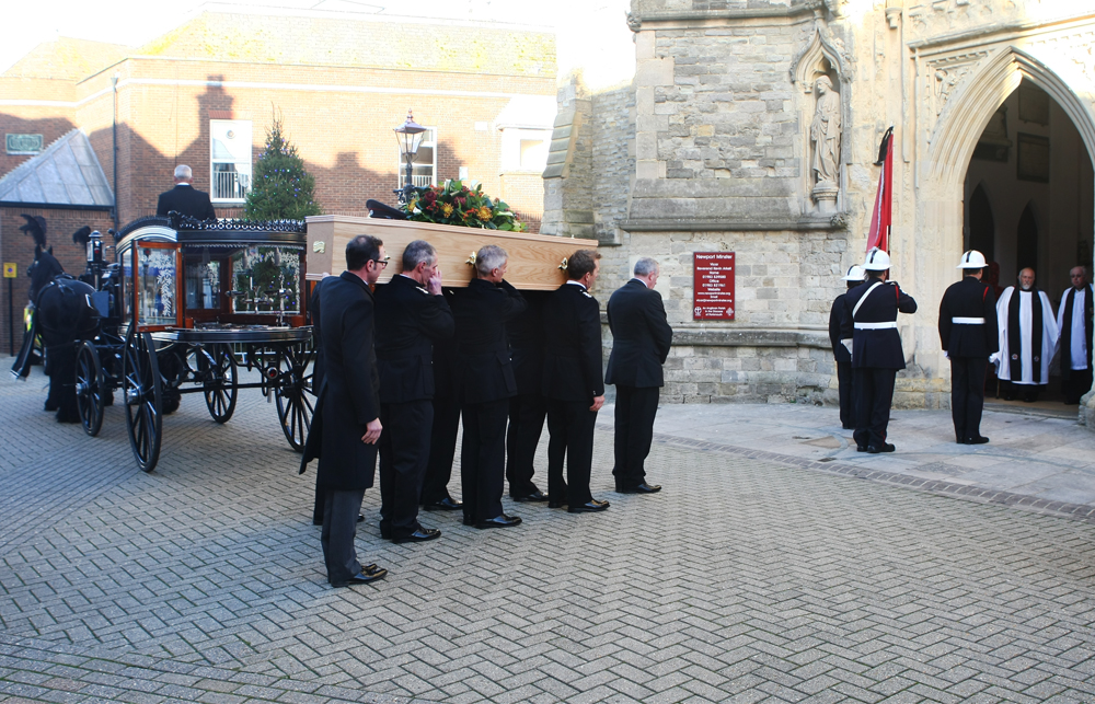FIREFIGHTERS AND LOCAL COMMUNITY PAY THEIR RESPECTS TO TREVOR MOYCE