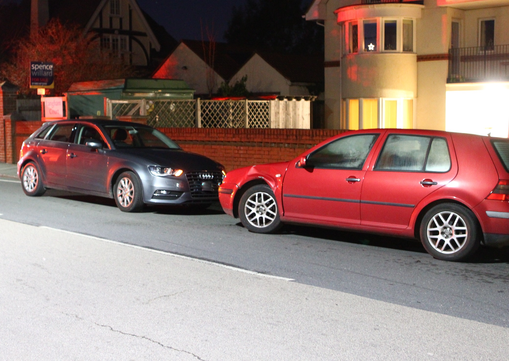 MINOR CRASH IN BEMBRIDGE LEADS TO LARGE EMERGENCY RESPONSE