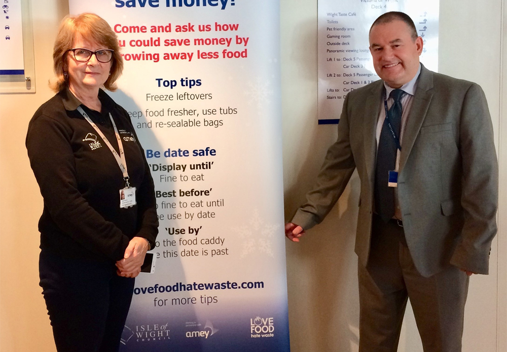 WIGHTLINK SUPPORTS ISLE OF WIGHT’S CHRISTMAS CAMPAIGN TO CUT WASTE