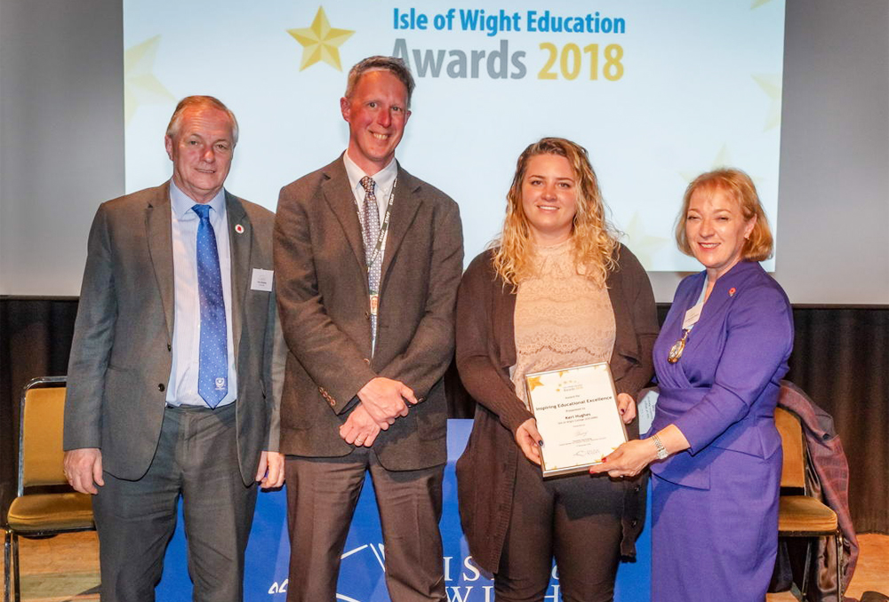 TEACHING STAFF CELEBRATED AT AWARDS NIGHT