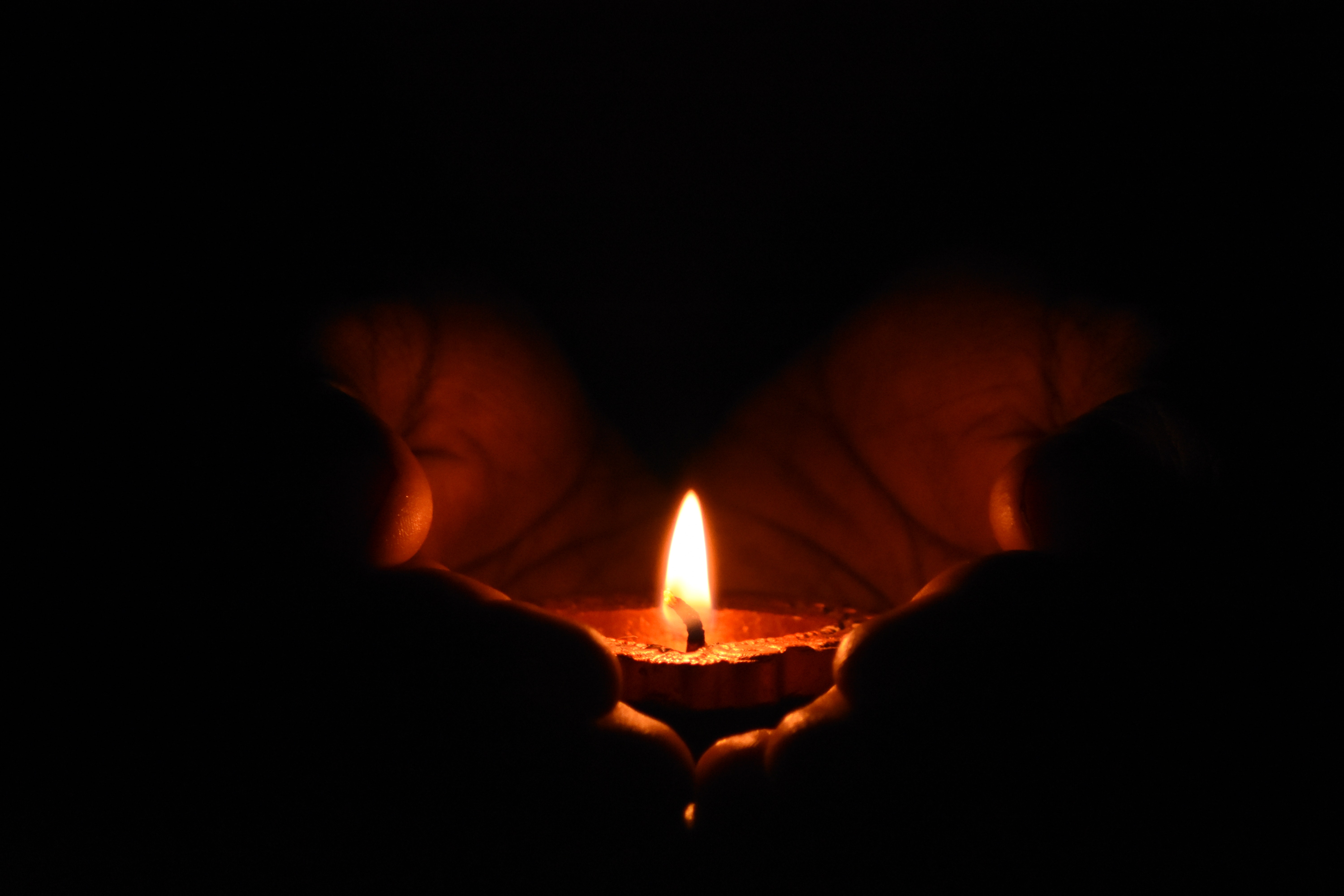 SERVICE TO REMEMBER LOVED ONES AT ISLE OF WIGHT CREMATORIUM