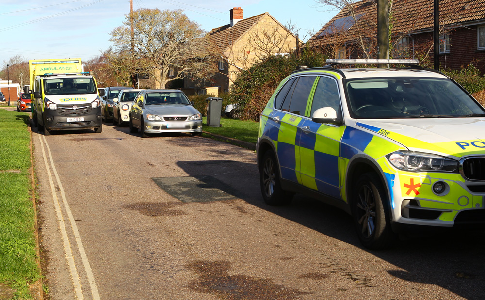 ARMED POLICE DESCEND ON FRESHWATER HOME