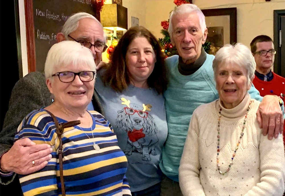 ROUTE 6 PASSENGERS ENJOY ANOTHER FESTIVE LUNCH WITH DRIVER JACQUELINE