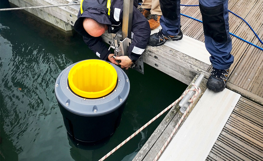 UKSA INSTALL THE ISLE OF WIGHT’S FIRST SEABIN
