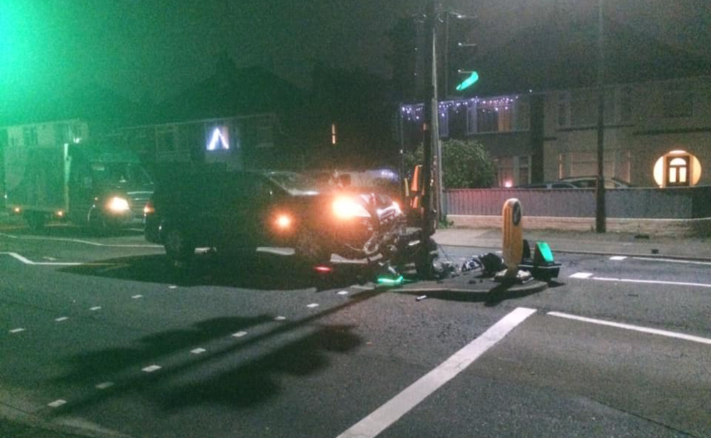 CAR CRASHES INTO TRAFFIC LIGHT AT NORTHWOOD
