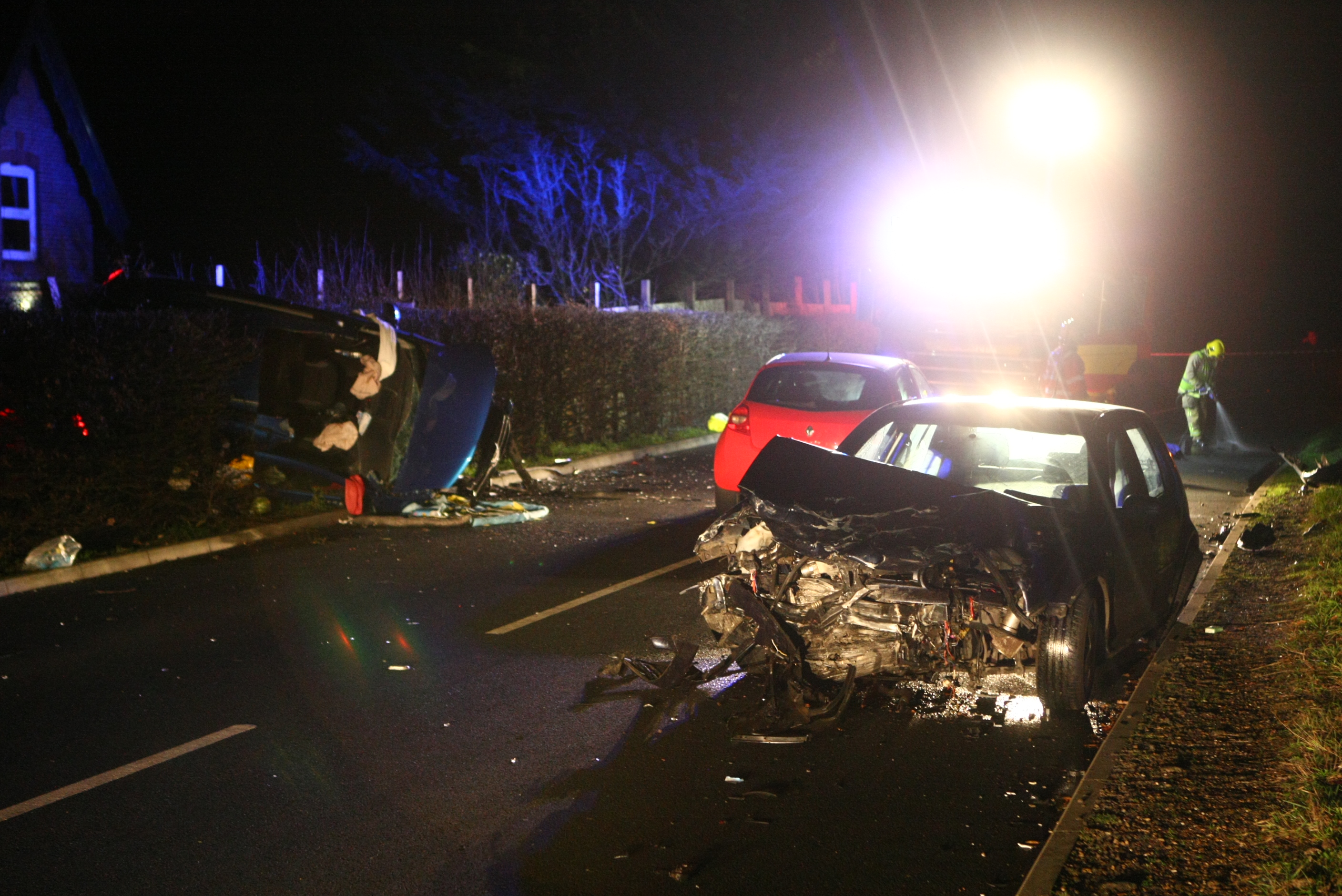 1 TRAPPED IN CRASH AT WHIPPINGHAM