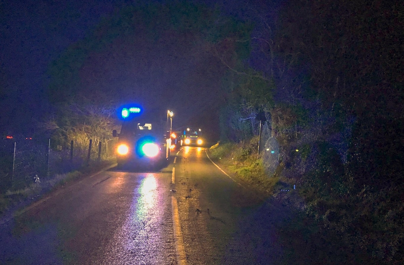CAR ROLLS ON MIDDLE ROAD NEAR CALBOURNE