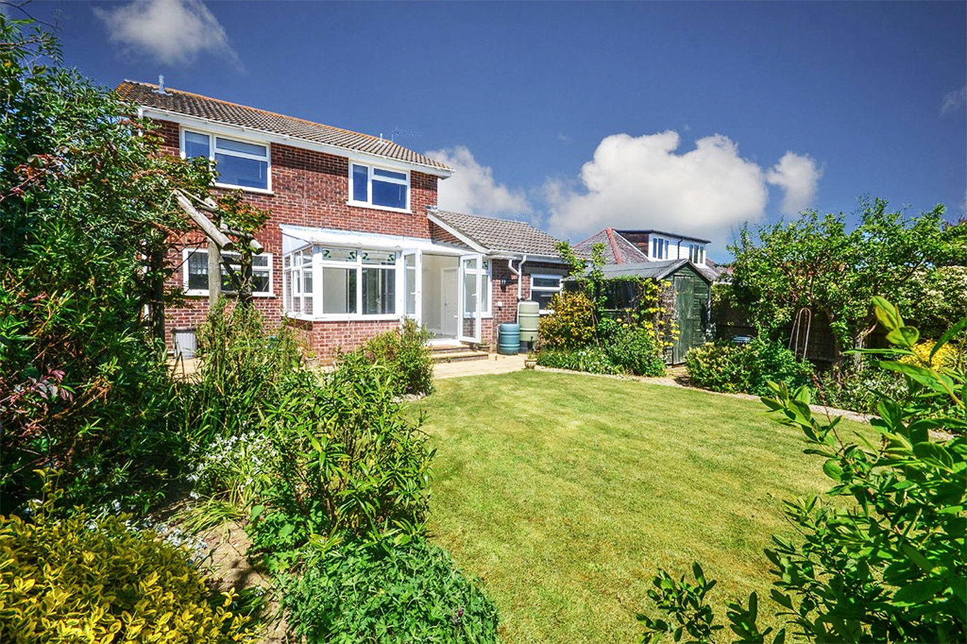 Protected: 4 BEDROOM HOME WITH SEA VIEWS IN BEMBRIDGE