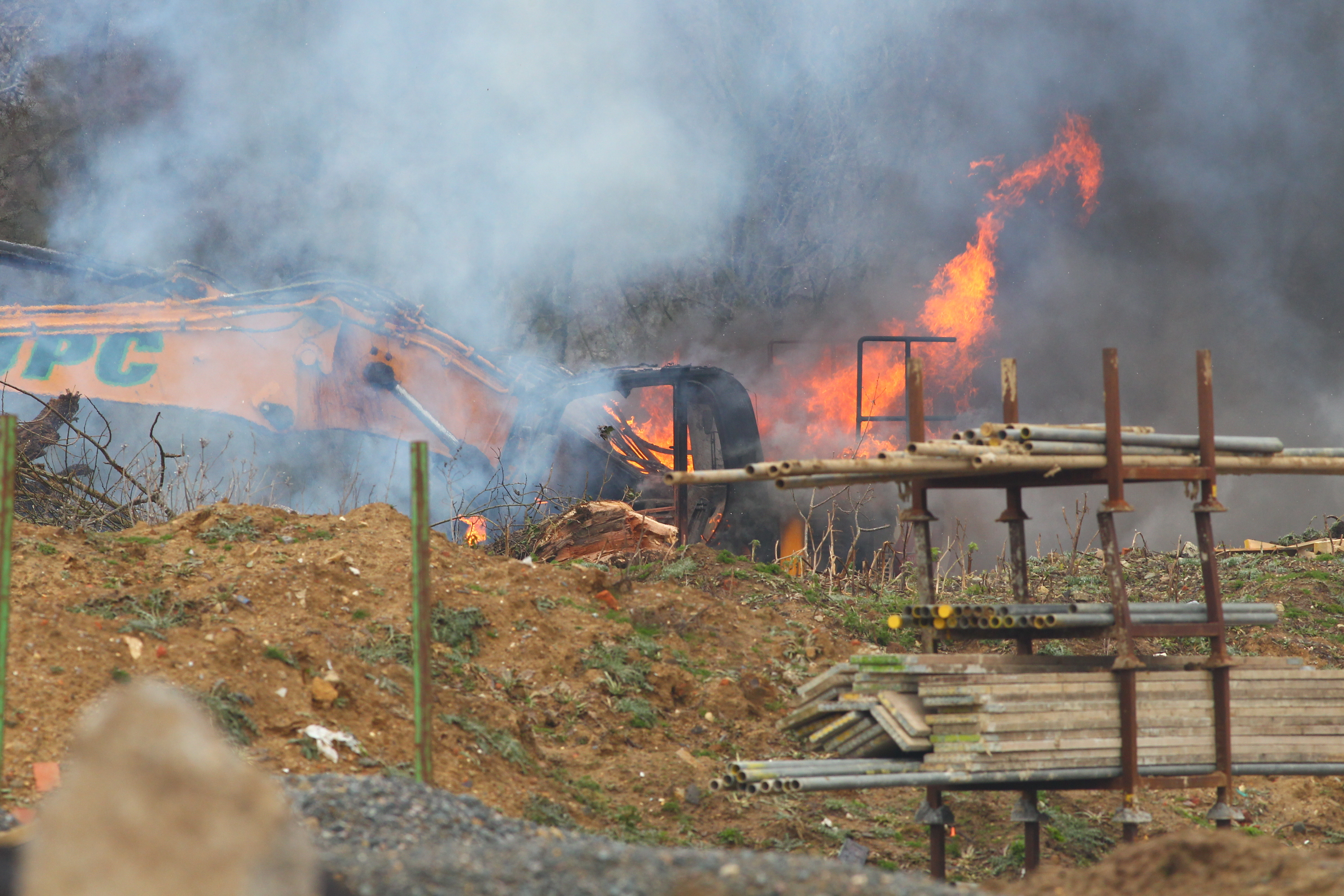 DIGGER BLAZE AT MERRIE FARM PARK IN LAKE
