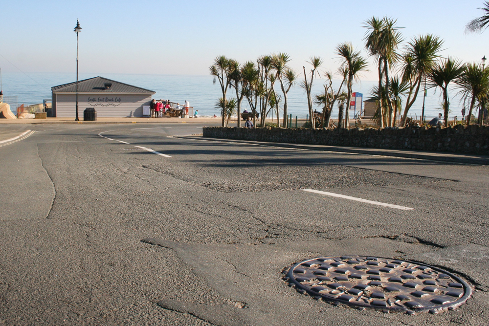 POPULAR SEASIDE TOURISM SPOT TO BE IMPROVED