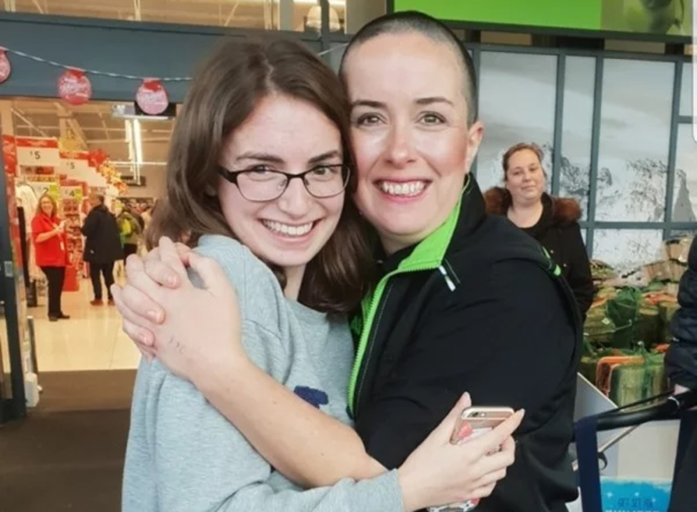 ASDA COLLEAGUE SUPPORTS DAUGHTER THROUGH CHEMO BY RAISING £2,000 FOR CHARITY