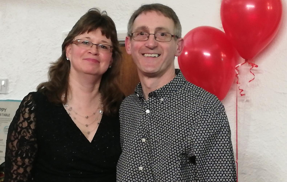 HELEN AND MARK’S DOUBLE 50TH CELEBRATION SUPPORTS LOCAL CHARITY