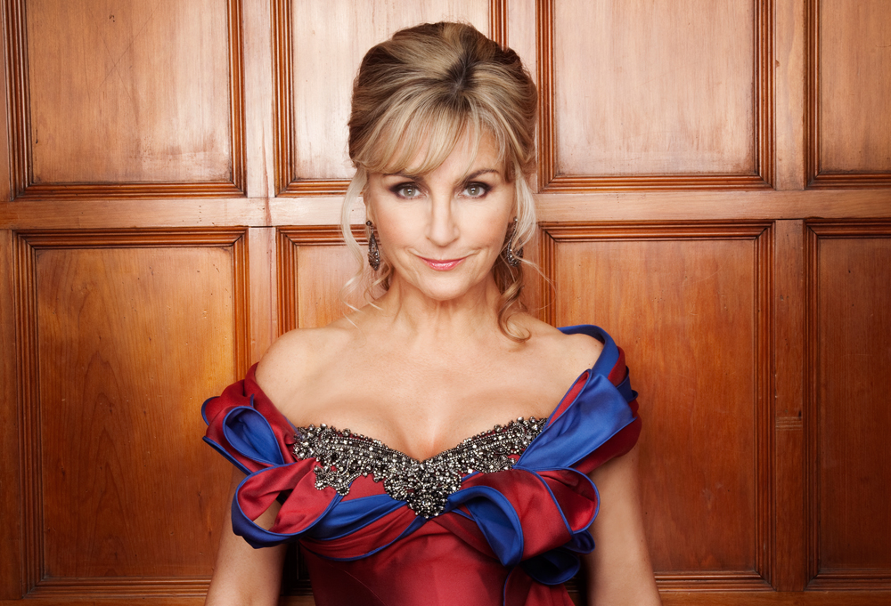 THE WIGHT PROMS RETURNS WITH STAR STUDDED LINE-UP FOR 2019