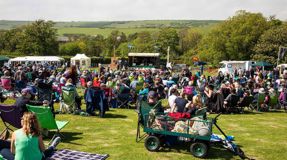 POPULAR WOLVERTON FOLKS & BLUES FAIR RETURNS IN MAY