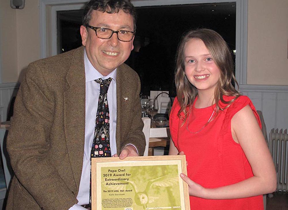 EXTRAORDINARY ISLANDERS CELEBRATED WHILST RAISING £1,600 FOR ISLE OF WIGHT CHARITIES