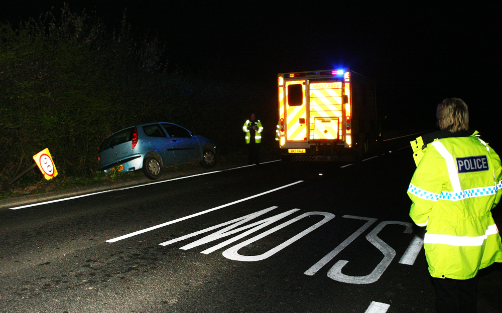 CAR LEAVES THE ROAD AT BEAPER SHUTE