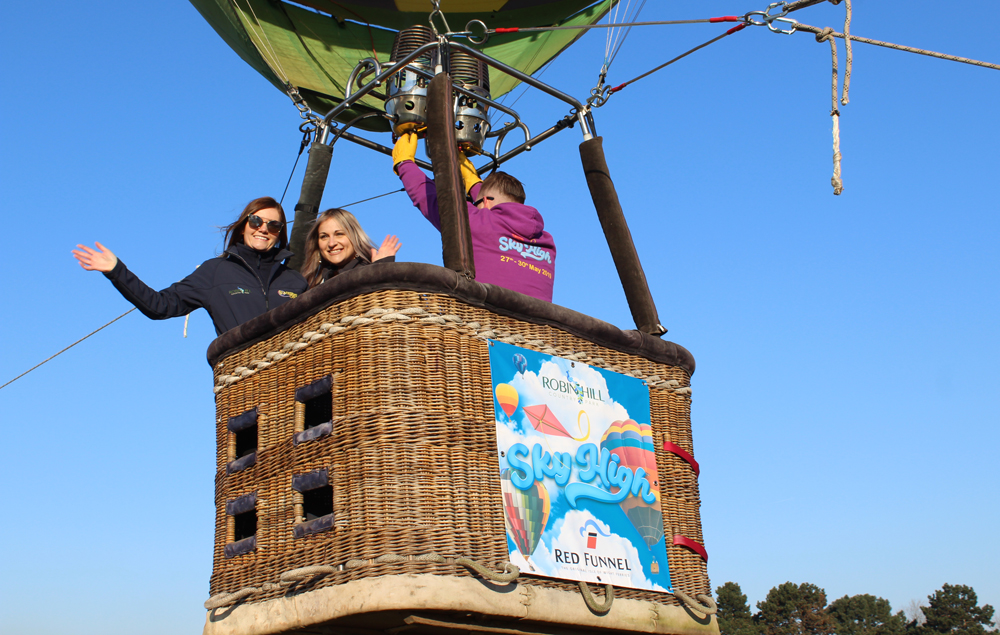 ROBIN HILL GOES SKY HIGH AT MAYFLOWER PARK