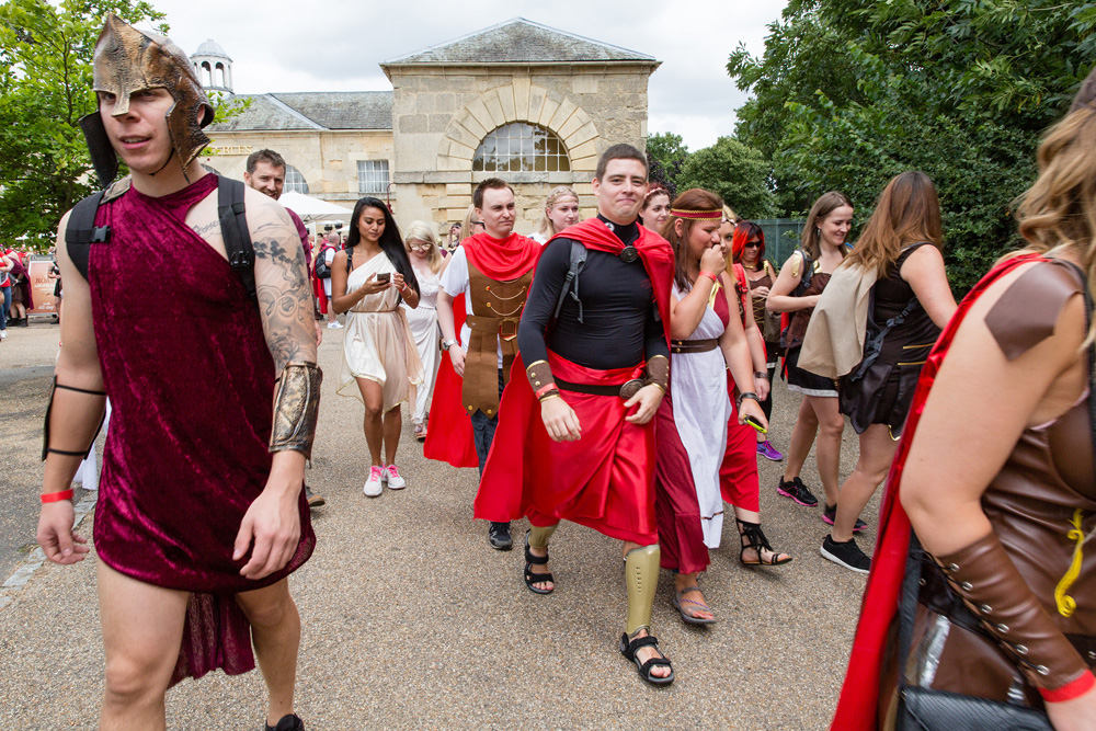 ISLE OF WIGHT PUB COMPETING TO WIN A PLACE IN SPARTAN CHARIOT RACE