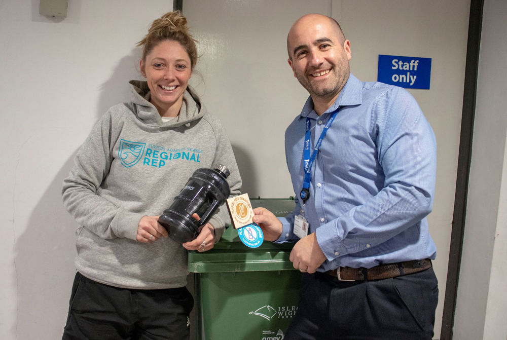 SURFERS AGAINST SEWAGE AWARD FOR 1LEISURE
