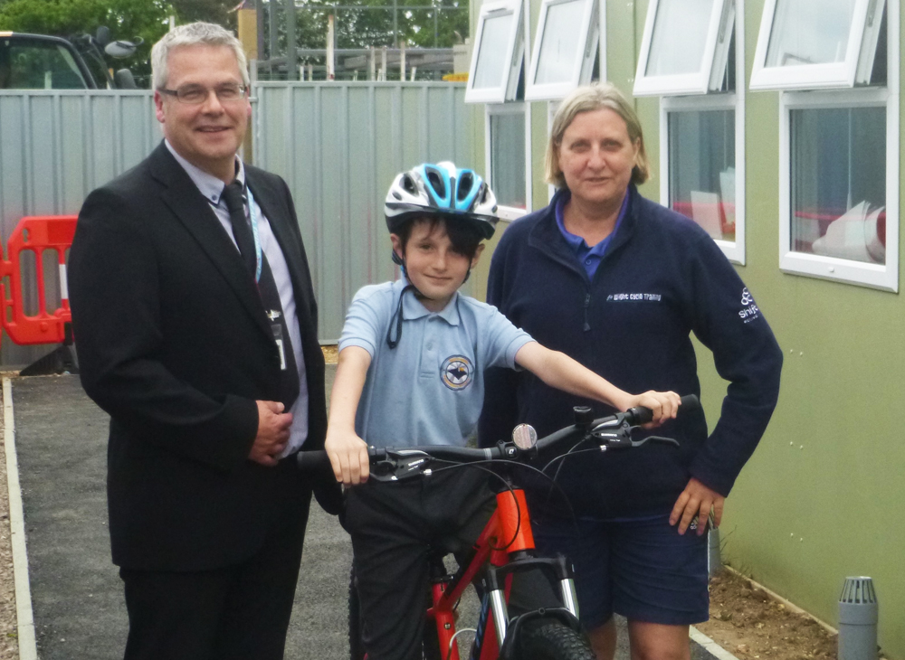 ISLAND PUPIL RISES TO THE ACTIVE TRAVEL CHALLENGE