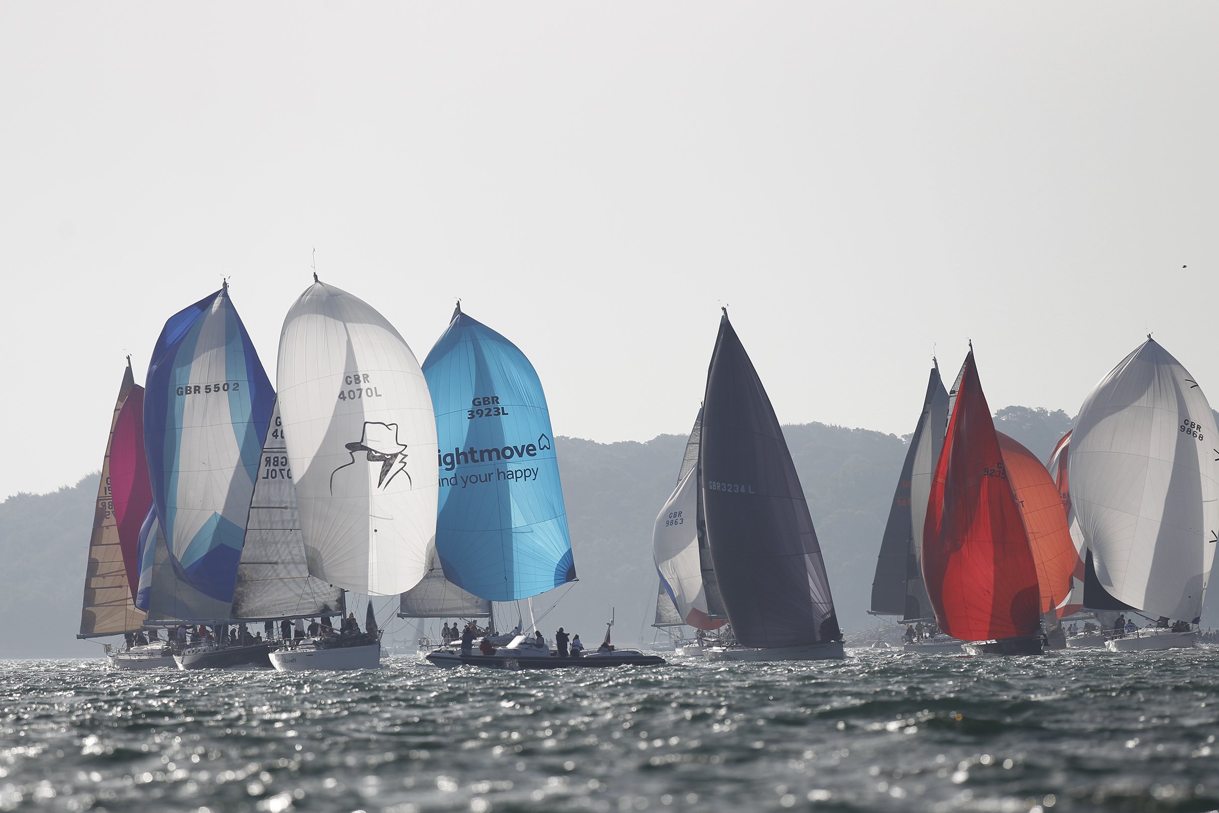 ROUND THE ISLAND RACE 2019 UNDERWAY