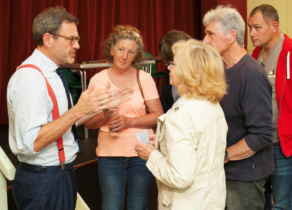 BEMBRIDGE RESIDENTS BACK BOB OVER HOUSING PLANS