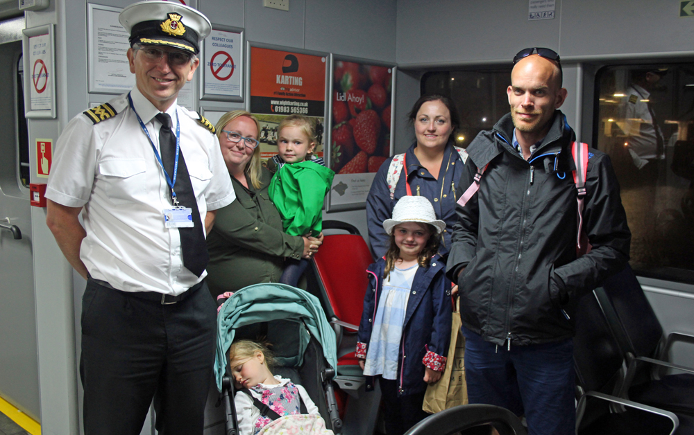 WIGHTLINK’S SUMMER WEEKEND FASTCAT SAILINGS GET OFF TO A GOOD START