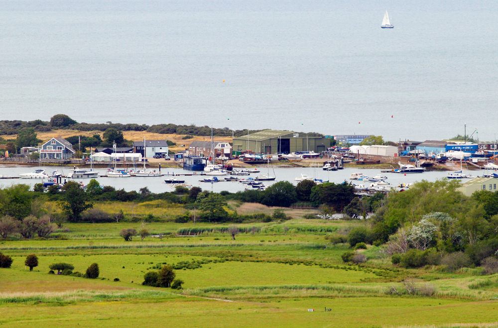 UNION SAYS IT’S TIME FOR BEMBRIDGE HARBOUR OWNER TO ‘SHOW US THE BOOKS’