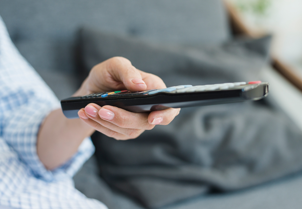 THOUSANDS OF ISLANDERS HIT AS FREE TV LICENCE FOR OVER 75s SCRAPPED