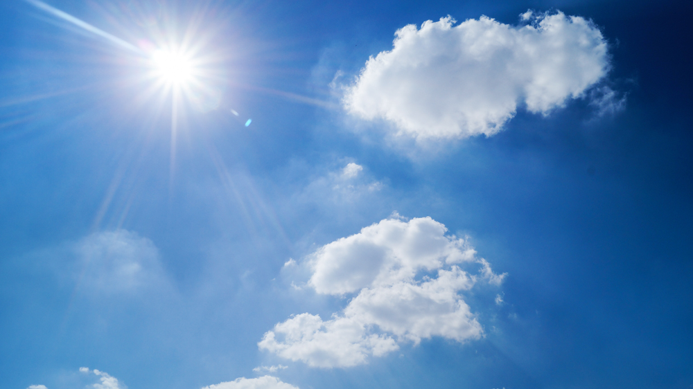 FORECASTERS PREDICT 34C TEMPS ON THE ISLE OF WIGHT TOMORROW