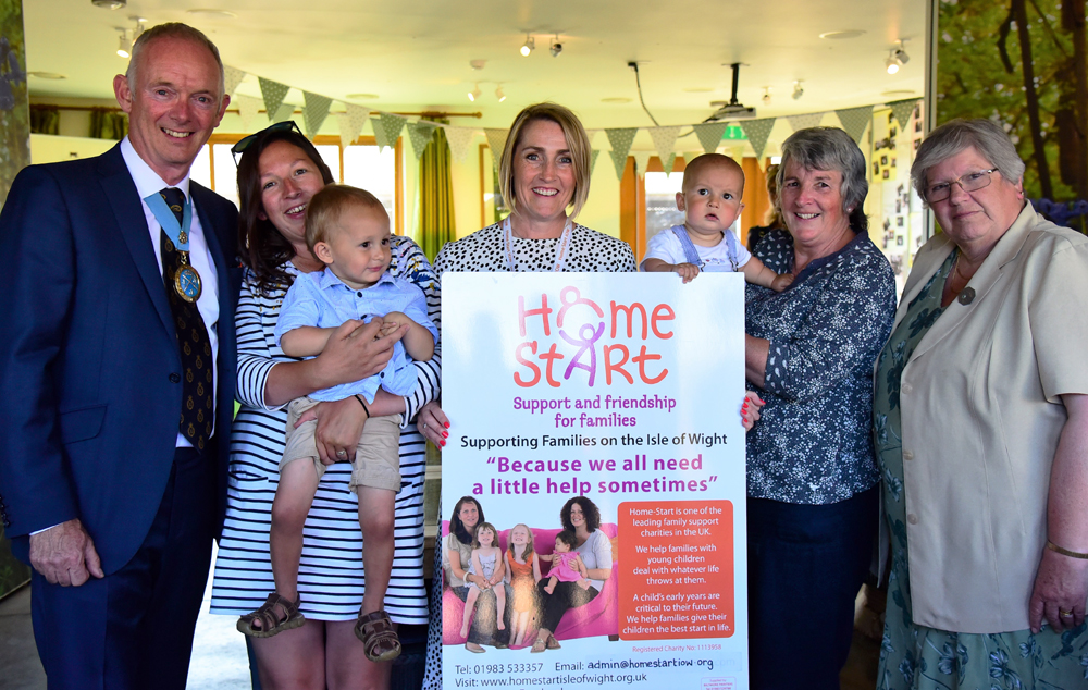 CREAM TEAMS AT BRIDDLESFORD RAISE FUNDS FOR HOME-START ISLE OF WIGHT