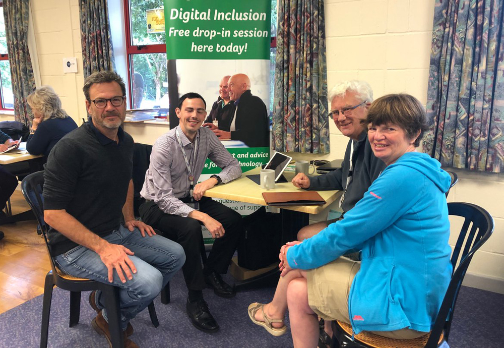 MP ENCOURAGES OLDER ISLANDERS TO GET ONLINE