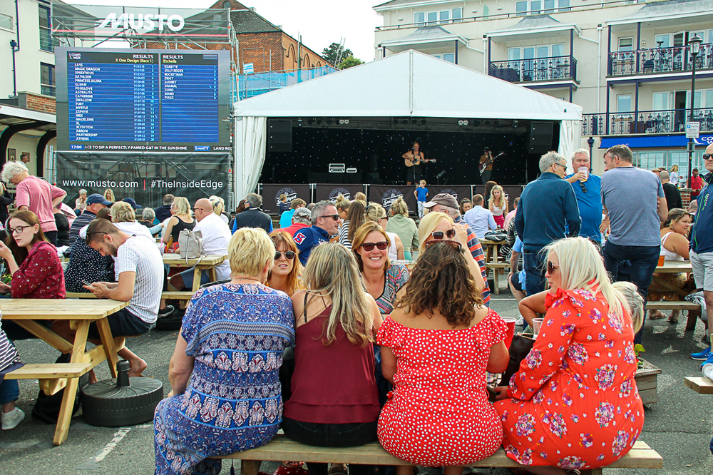BAD WEATHER DOESN’T DAMPEN COWES WEEK 2019