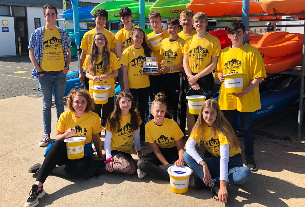 TEENAGERS INSPIRED TO SUPPORT THE ISLE OF WIGHT’S MOUNTBATTEN CHARITY