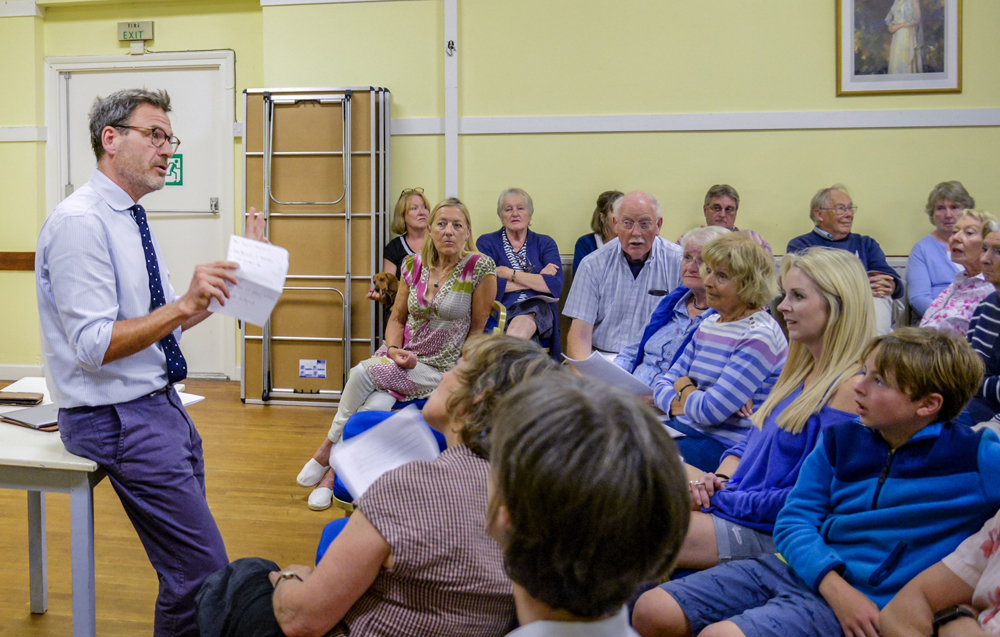 NETTLESTONE AND SEAVIEW RESIDENTS VOTE IN FAVOUR OF MP’S ISLAND VISIONS
