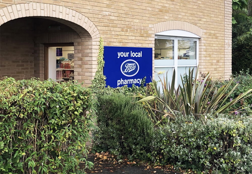 ATTEMPTED BURGLARY ON PHARMACY IN RYDE
