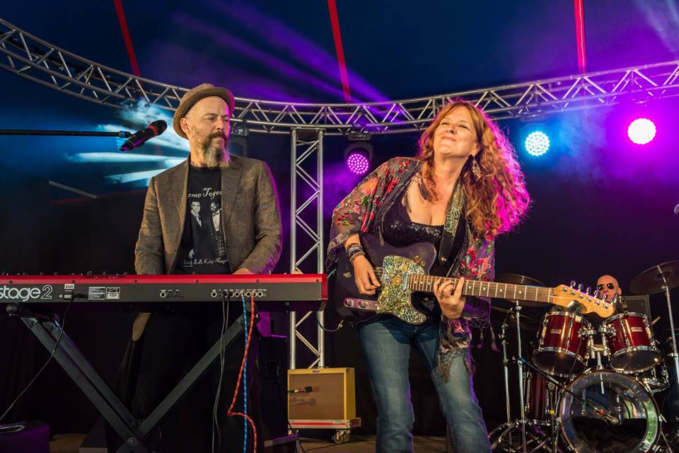 ALABAMA’S DEBBIE BOND TO PLAY VENTNOR ARTS CLUB