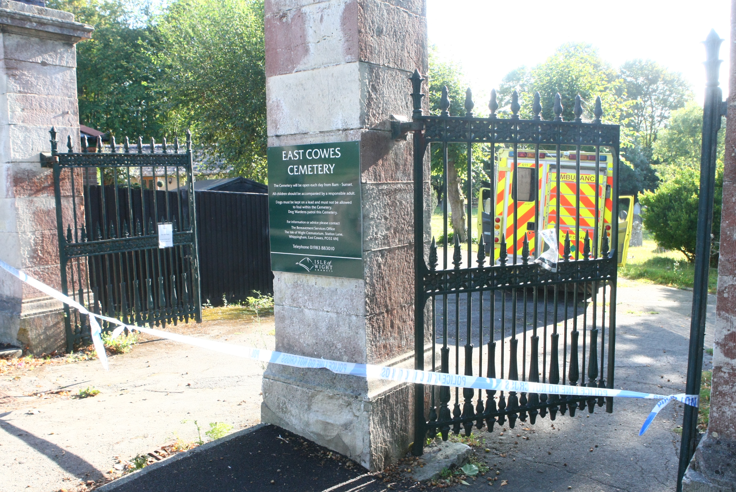 EAST COWES CEMETERY CORDONED OFF FOLLOWING BODY DISCOVERY