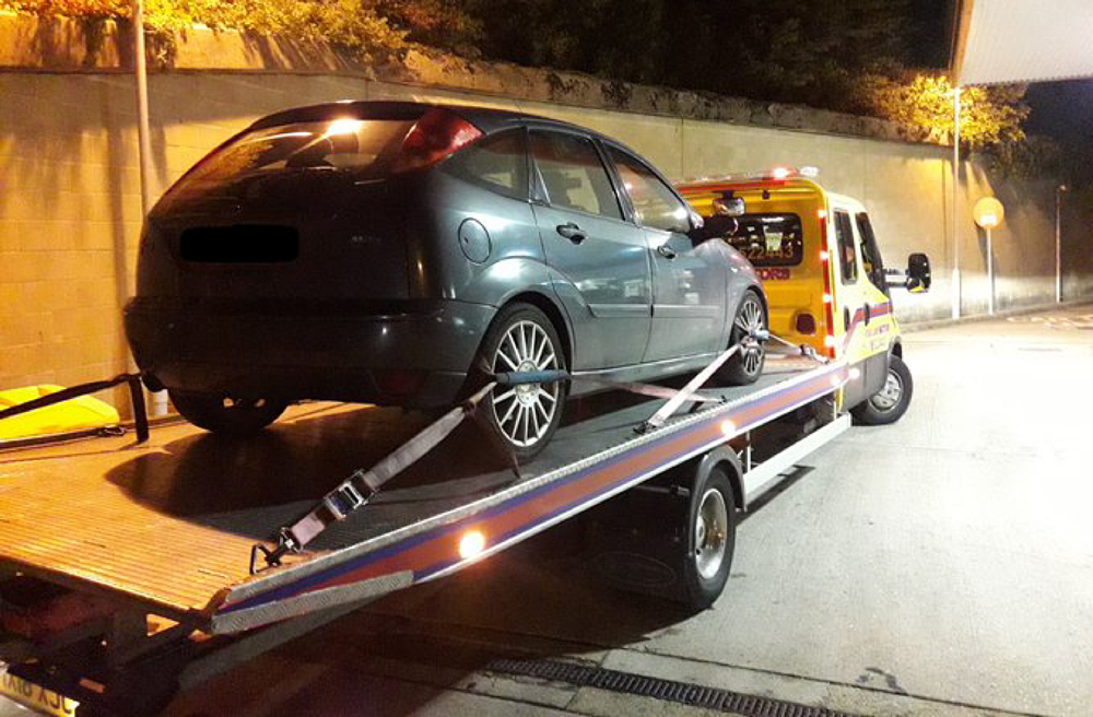 SEIZED! VEHICLE STOPPED BY POLICE ON PETROL STATION FORECOURT