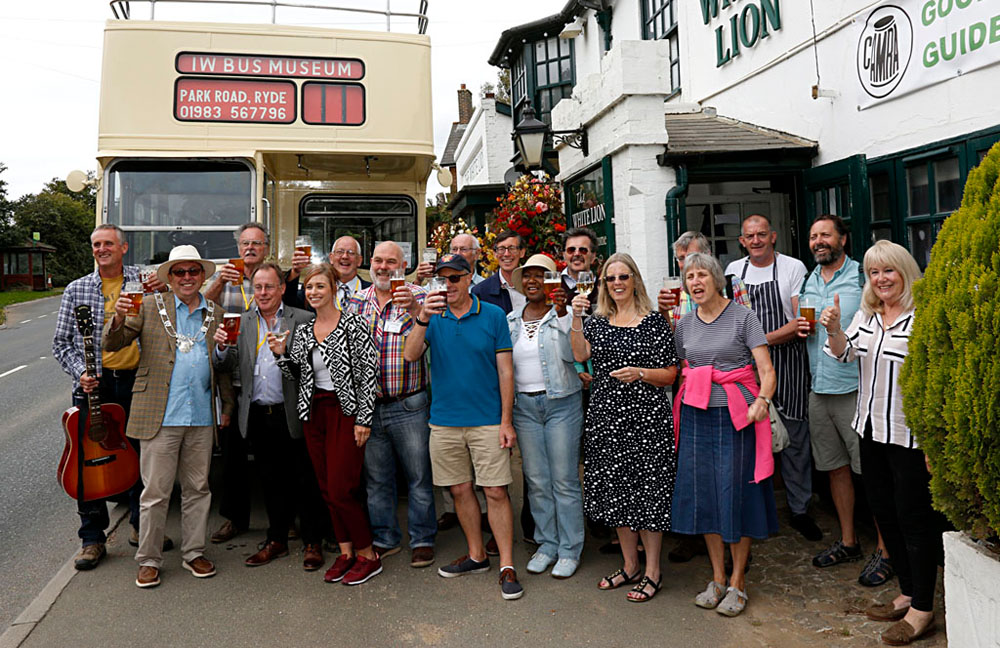 ISLE OF WIGHT CLASSIC BUSES, BEER AND WALKS WEEKEND RETURNS FOR 2019
