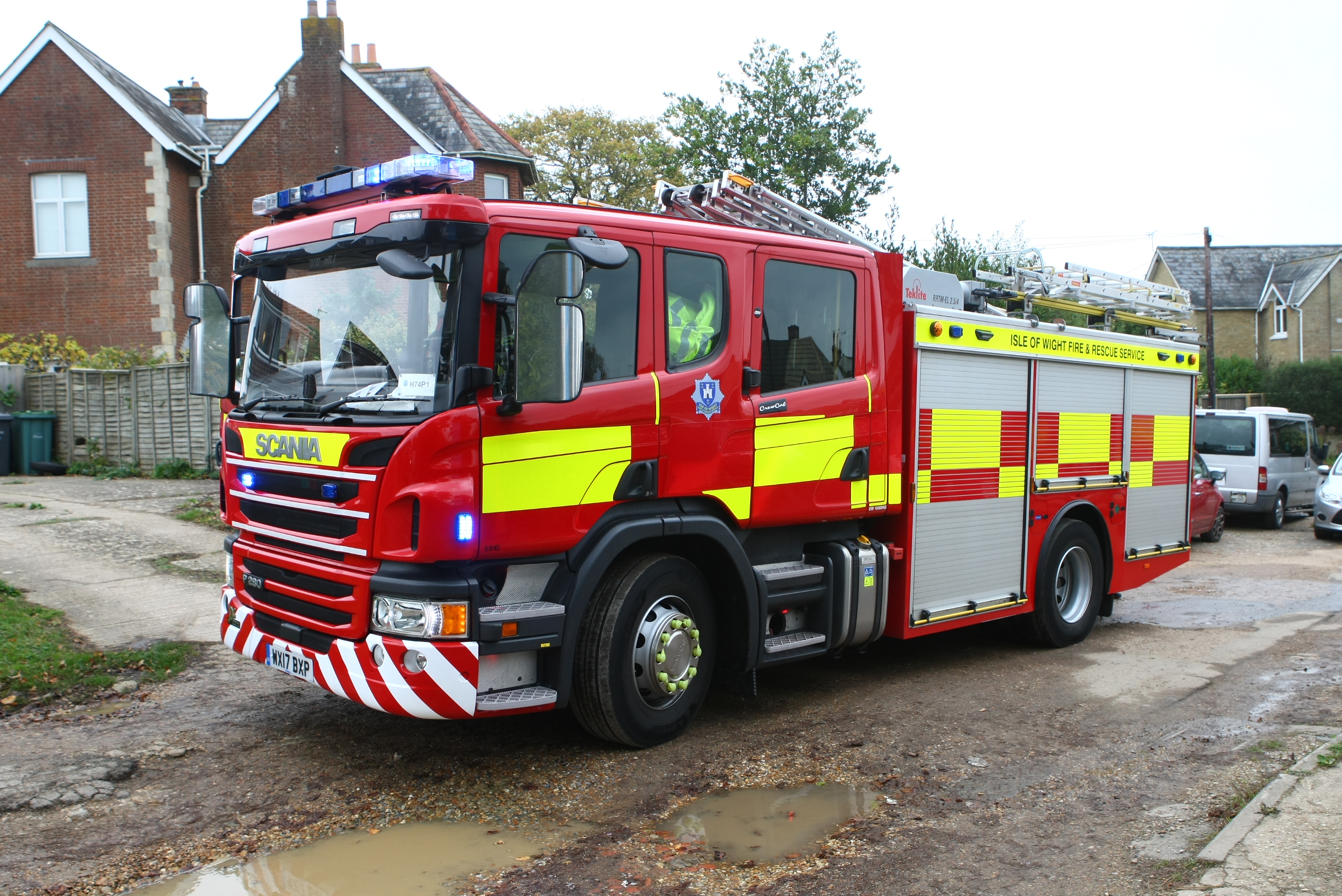 APPLIANCE FIRE AT FAMILY HOME IN RYDE