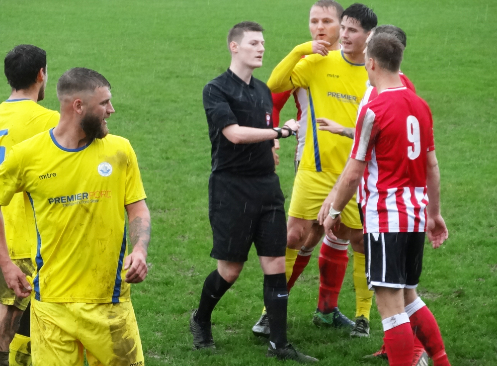 REF AND RAIN SEE PORT DUMPED OUT OF FA VASE