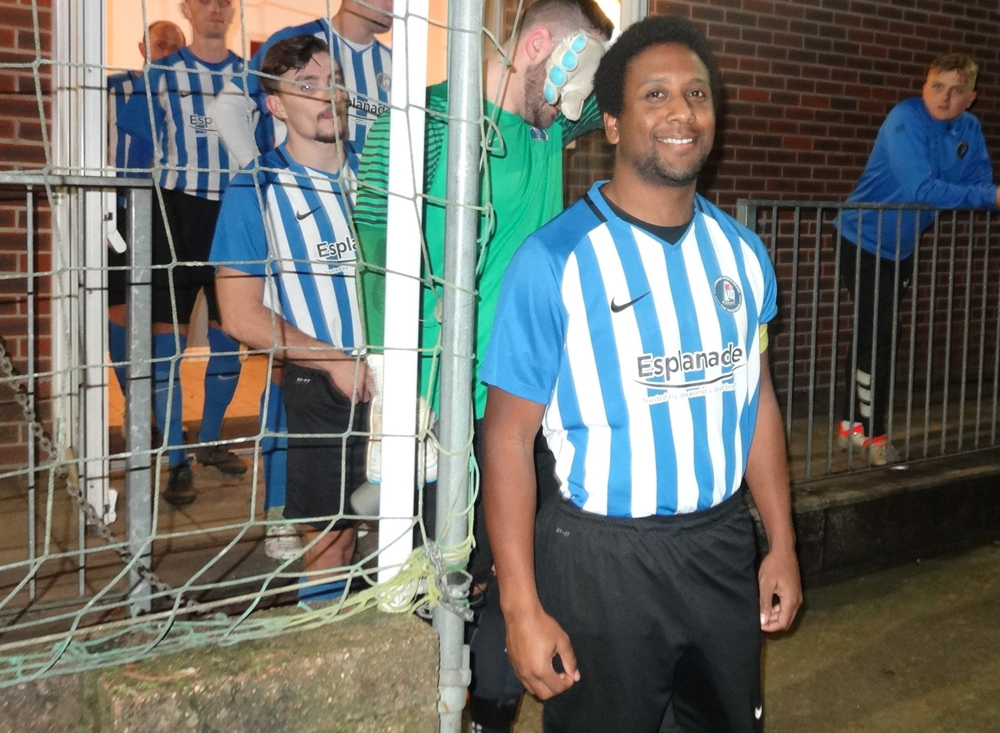 YACHTSMEN SCUPPERED BY LYMINGTON 4-0