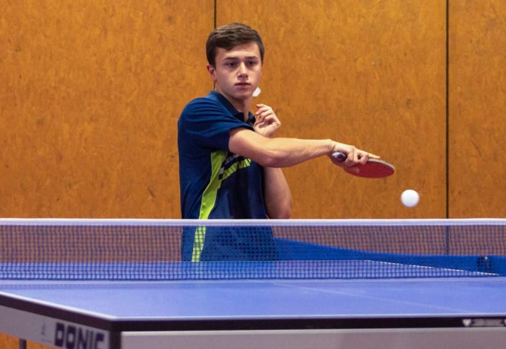 17-YEAR-OLD IDLE BREAKS LAWSON’S UNBEATEN RECORD