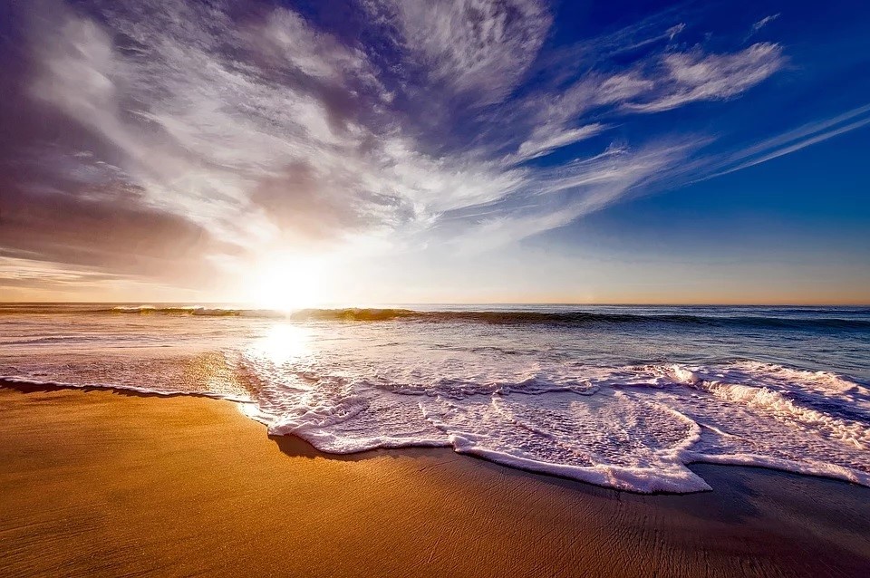 HOW TO ENJOY A WORKING HOLIDAY ON THE ISLE OF WIGHT