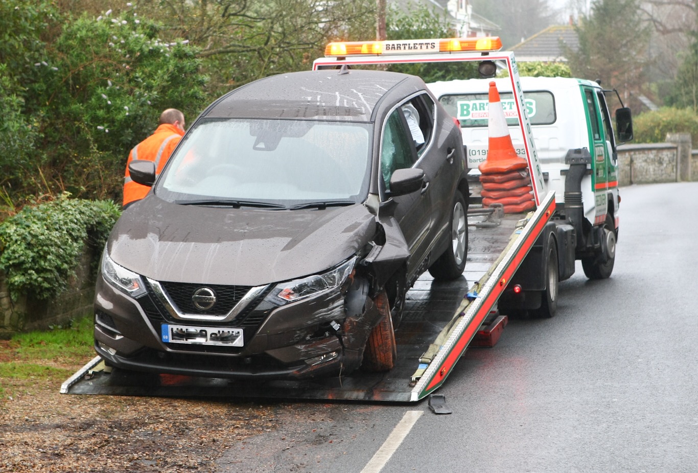 ROAD BLOCKED AFTER CAR SMASHES INTO WALL AT APPLEY