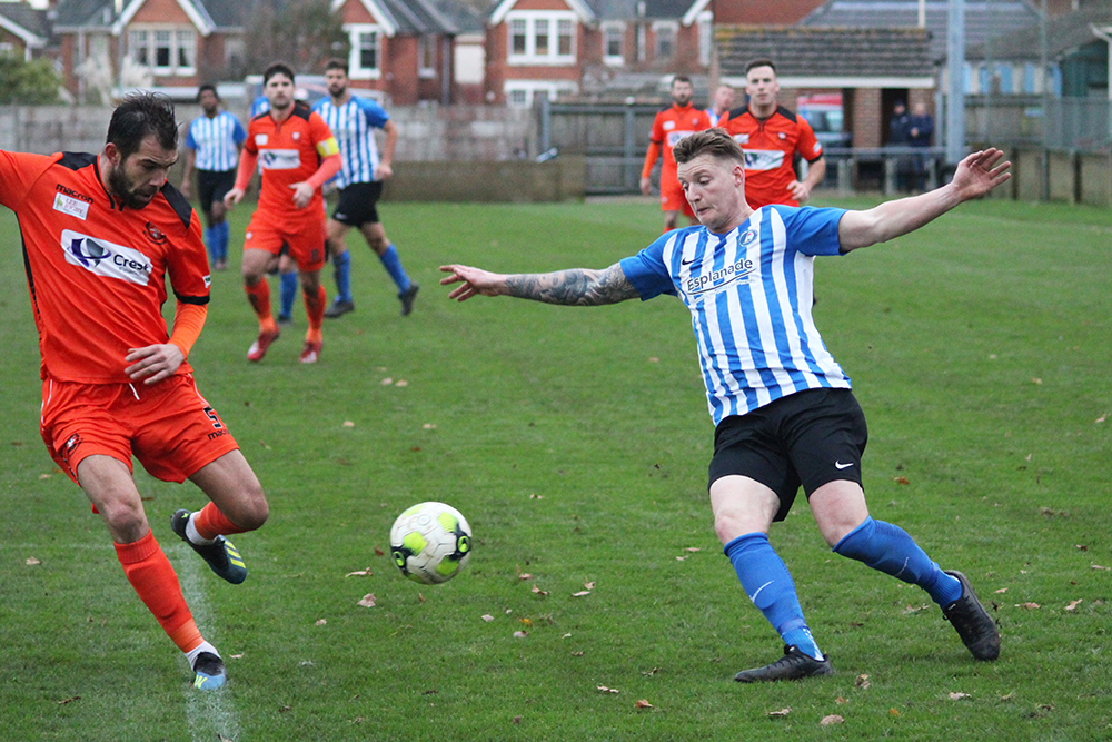 YACHTSMEN SUNK BY PORCHESTER