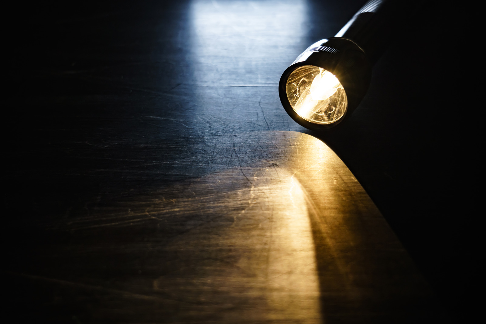 SECOND WIDE-SPREAD POWER CUT HITS THE ISLE OF WIGHT