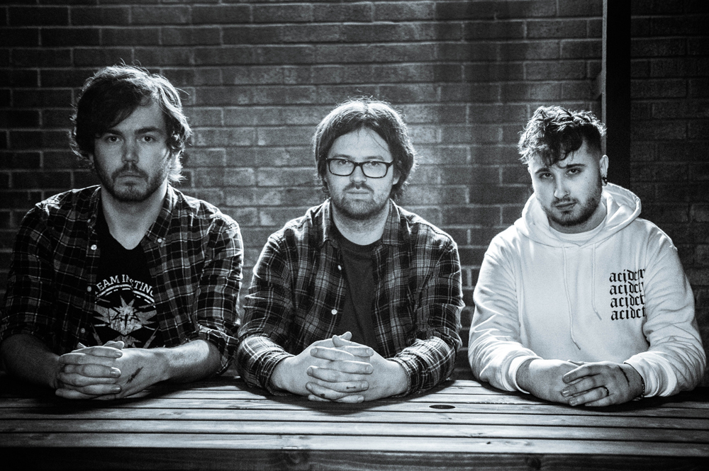 KILLING MORTON RELEASE LOCALLY-PRODUCED SINGLE ‘FALSEGODS’